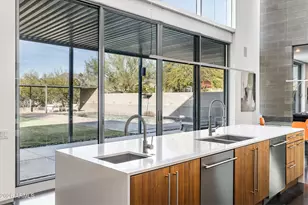 10010 E Jenan Dr, Scottsdale, AZ 85260 - Photo 17