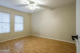 302 W Shawnee Dr, Chandler, AZ 85225 - Photo 15