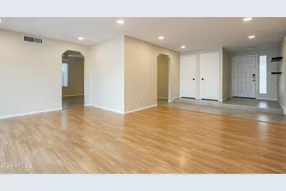 302 W Shawnee Drive, Chandler, AZ 85225 - Photo 5