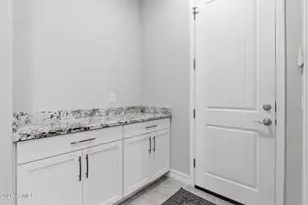 10176 W El Cortez Pl, Peoria, AZ 85383 - Photo 9