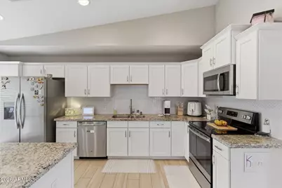 5236 W Purdue Avenue, Glendale, AZ 85302 - Photo 15