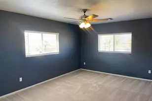 1330 E Pedro Rd, Phoenix, AZ 85042 - Photo 37