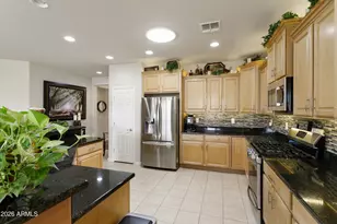 20341 N 271st Ave, Buckeye, AZ 85396 - Photo 13