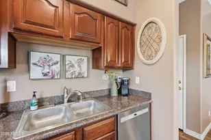 5015 E Cheyenne Dr, Phoenix, AZ 85044 - Photo 15