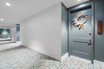 3131 N Central Avenue #6002, Phoenix, AZ 85012 - Photo 5