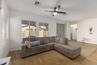 11574 W Parkway Lane, Avondale, AZ 85323 - Photo 5