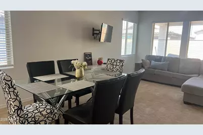 11574 W Parkway Lane, Avondale, AZ 85323 - Photo 7