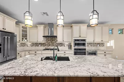 5843 W Victory Court, Florence, AZ 85132 - Photo 11