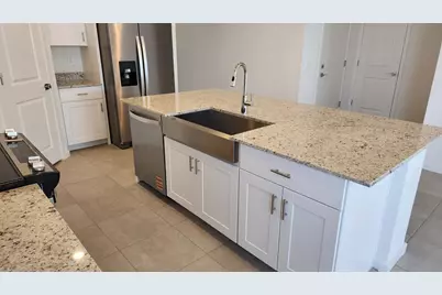 7615 E Cozy Cottage Lane, San Tan Valley, AZ 85143 - Photo 5