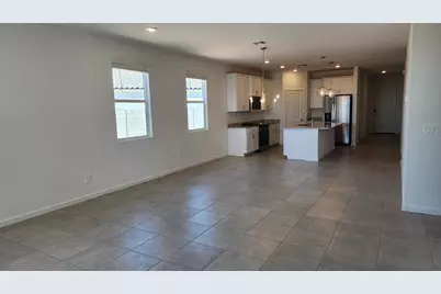 7615 E Cozy Cottage Lane, San Tan Valley, AZ 85143 - Photo 9