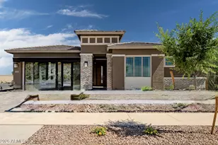 788 W Pelican Dr, Queen Creek, AZ 85140 - Photo 1