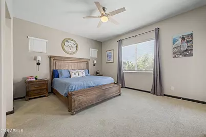 23602 N 167th Lane, Surprise, AZ 85387 - Photo 11