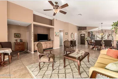 2256 E Soft Wind Drive, Phoenix, AZ 85024 - Photo 9