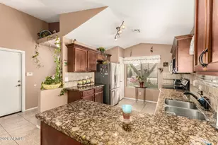 2256 E Soft Wind Dr, Phoenix, AZ 85024 - Photo 15