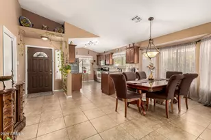 2256 E Soft Wind Dr, Phoenix, AZ 85024 - Photo 9