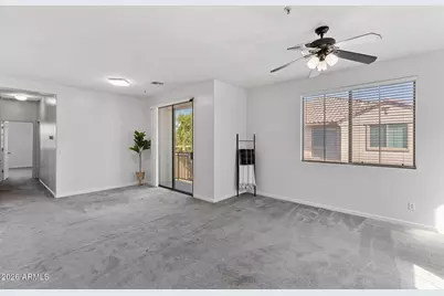 8189 W Groom Creek Road, Phoenix, AZ 85043 - Photo 7