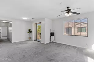 8189 W Groom Creek Rd, Phoenix, AZ 85043 - Photo 7