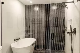 8822 W Deer Valley Rd, Peoria, AZ 85382 - Photo 27