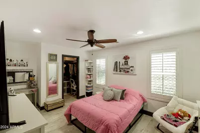 8822 W Deer Valley Road, Peoria, AZ 85382 - Photo 25