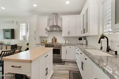 8822 W Deer Valley Road, Peoria, AZ 85382 - Photo 35