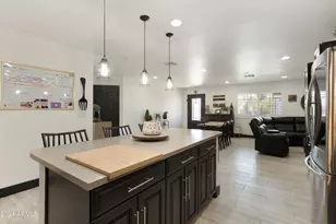 8822 W Deer Valley Rd, Peoria, AZ 85382 - Photo 15