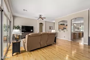 4370 E Sundance Ct E, Gilbert, AZ 85297 - Photo 11