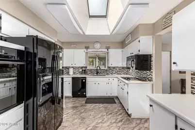 318 N 61st Way, Mesa, AZ 85205 - Photo 13