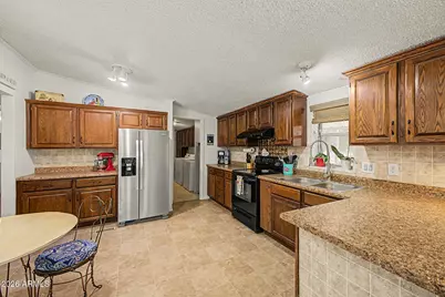 7034 N 162nd Avenue, Litchfield Park, AZ 85340 - Photo 11