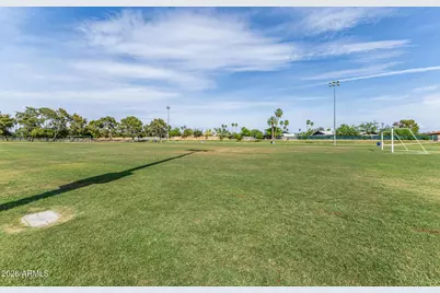 8756 E Bonnie Rose Avenue, Scottsdale, AZ 85250 - Photo 39