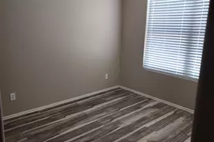 15864 W Evans Dr, Surprise, AZ 85379 - Photo 13