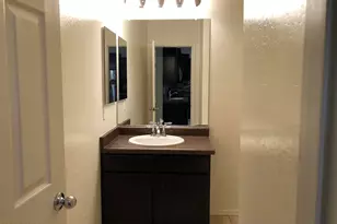 8457 N 61st Ln, Glendale, AZ 85302 - Photo 21