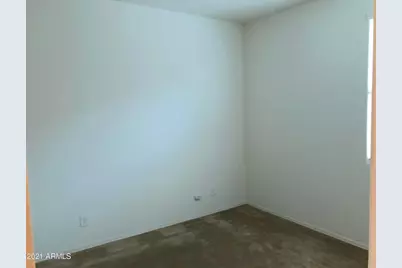 8457 N 61st Lane, Glendale, AZ 85302 - Photo 17