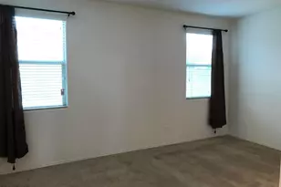 8457 N 61st Ln, Glendale, AZ 85302 - Photo 11