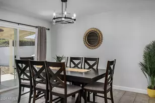 8519 E Rose Ln, Scottsdale, AZ 85250 - Photo 9