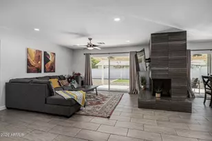 8519 E Rose Ln, Scottsdale, AZ 85250 - Photo 5