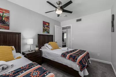 8519 E Rose Lane, Scottsdale, AZ 85250 - Photo 19