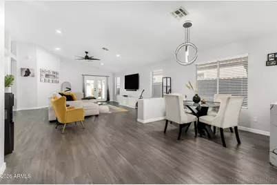 10420 W Reade Avenue, Glendale, AZ 85307 - Photo 13