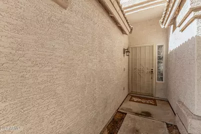 10420 W Reade Avenue, Glendale, AZ 85307 - Photo 7