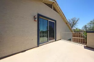 3402 S 82nd Ln, Phoenix, AZ 85043 - Photo 9