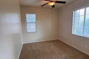 3457 S Swan Dr, Gilbert, AZ 85297 - Photo 17