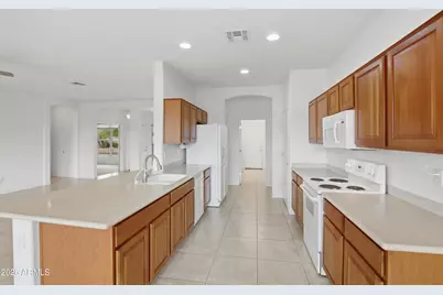 6863 S Santa Rita Way, Chandler, AZ 85249 - Photo 11