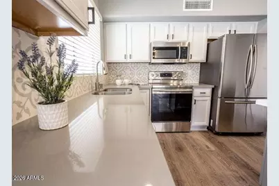 4414 E Desert Wind Drive, Phoenix, AZ 85044 - Photo 27