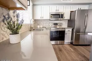 4414 E Desert Wind Dr., Phoenix, AZ 85044 - Photo 27