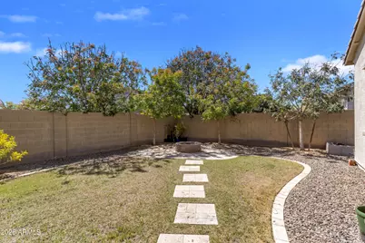 2827 E Muirfield Street, Gilbert, AZ 85298 - Photo 31