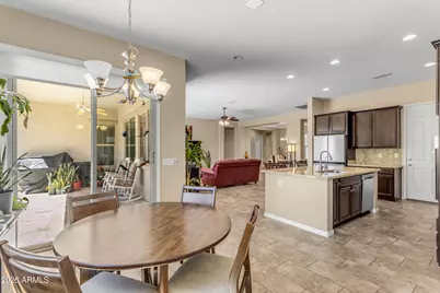 2827 E Muirfield Street, Gilbert, AZ 85298 - Photo 11