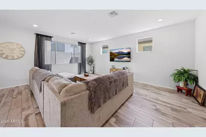 14656 W Valentine Street, Surprise, AZ 85379 - Photo 3