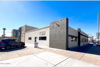 1805 W Van Buren Street #100, Phoenix, AZ 85007 - Photo 1