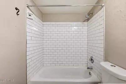 5834 S 42nd Street, Phoenix, AZ 85040 - Photo 29