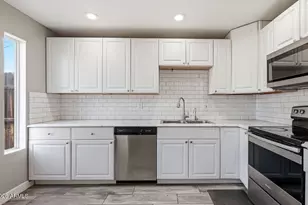 5834 S 42nd St, Phoenix, AZ 85040 - Photo 13