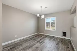 5834 S 42nd St, Phoenix, AZ 85040 - Photo 9